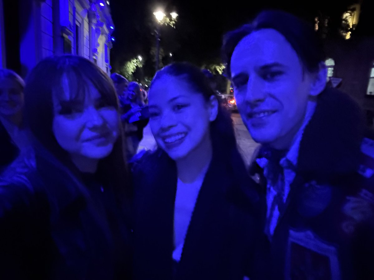 THIS IS NOT A DRILL IM FREAKING OUT