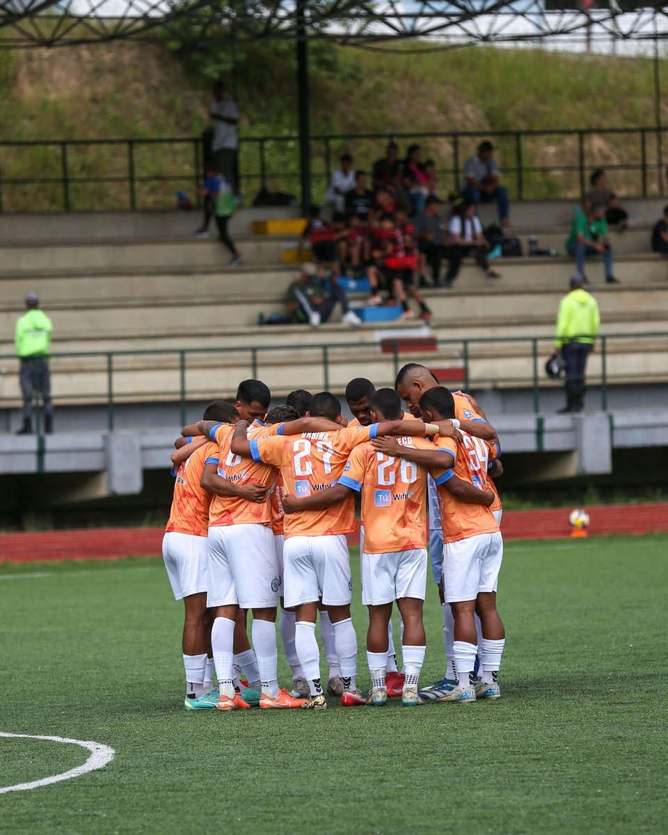 #ligafutve2 <a href="/AtleticoElVigia/">El Vigía FC</a> y <a href="/RealFrontera/">Real Frontera Sport Club</a> definirán en la última jornada el clasificado a 4tos de final en Occidente. <a href="/AraguaFC/">Aragua Fútbol Club</a> y Bolivar FC lo harán en el Oriente. <a href="/TRKSports/">TRK Sports</a> <a href="/Balonazos/">BALONAZOS / Desde 2003</a> <a href="/FutbolenNumeros/">FutbolenNumeros.com</a> <a href="/lacunadelfutbol/">La Cuna del Fútbol TV</a>