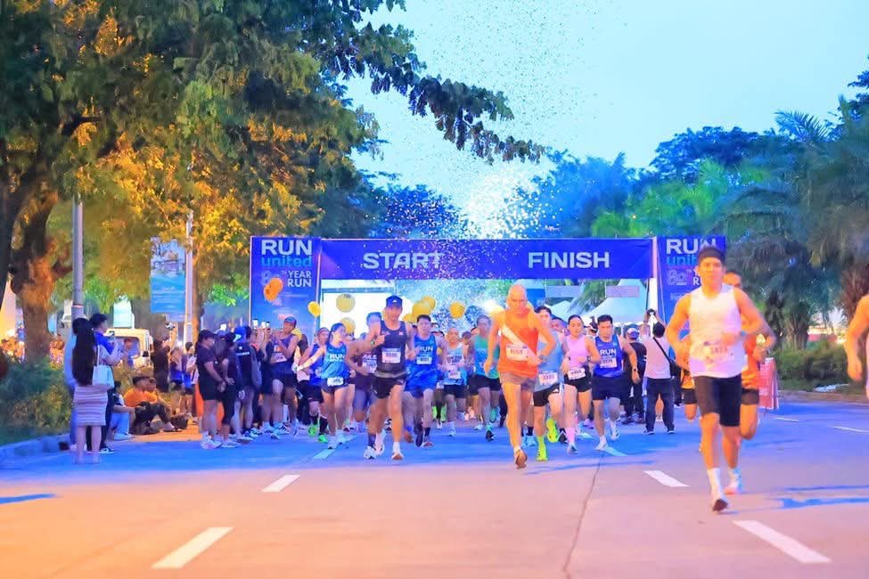 cinemabravoph's tweet image. RIGHT NOW: Unilab’s 80th Anniversary #RunUnited80thYearRun is underway at Greenfield City, Laguna, starting with the 10K race. Next up: the 5K and 500m kids’ dash. Stay tuned for updates. #Unilab #RunUnited @unilab_ph