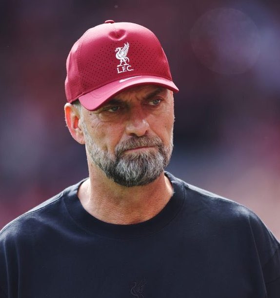 #كلوب_مطلب_اتحادي
ذا اللي يجيب لك النخبه والدوري والكاس ولا يطلب منك شي يصنع لك فريق بطل باقل الامكانيات ومتاح حاليا 
<a href="/FahdCynndy/">Fahd Cynndy فهد سندي</a>