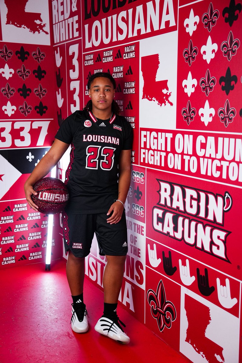 Thank you Coach Brodhead and the University of Louisiana Lafayette staff on your hospitality  during Kelis Dansby’s official visit! 🏀🔥

<a href="/KelisDansby/">Kelis Dansby</a> <a href="/JeffRedDevilsAD/">Jeff Red Devils Athletic Dept.</a> <a href="/RaginCajunsWBB/">Louisiana Ragin' Cajuns® Women's Basketball</a>