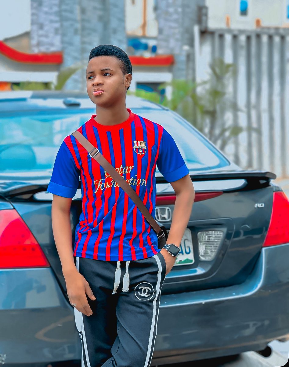 realmuhdgee's tweet photo. I don’t care 🤷‍♂️ who is better than me 😎 it’s always mie 🆚 mie☠️ https://t.co/WsNWLBOoSD