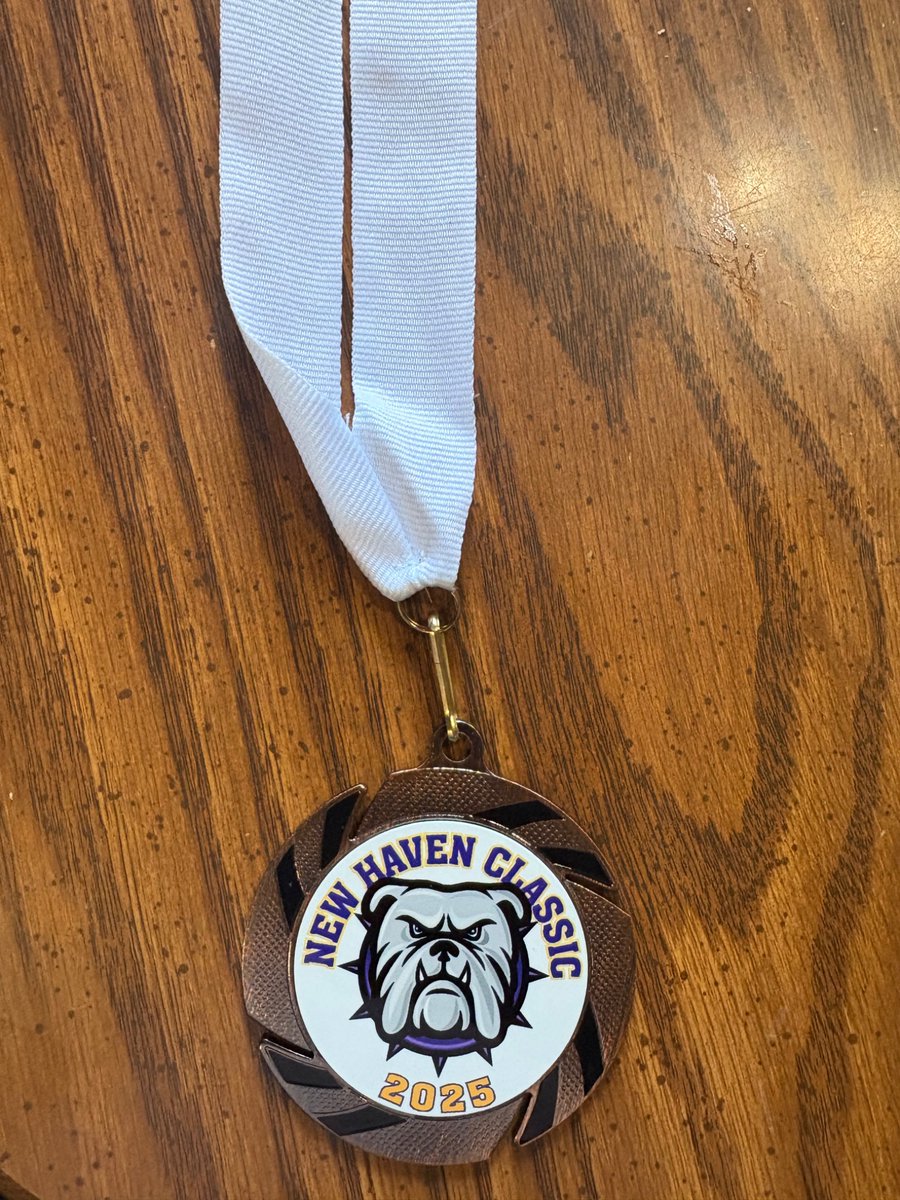 New Haven Classic today!  I got 10th out of 132 girls.  Not the time I wanted, but finished ahead of some people that have been beating me all season.  No race this coming week, but excited for MEC the following week.