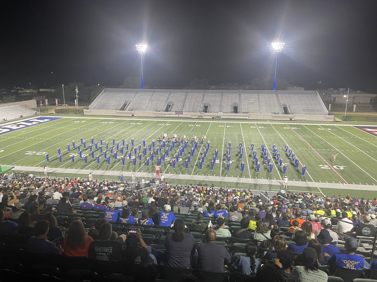 HEB Marching 🎶 tweet media