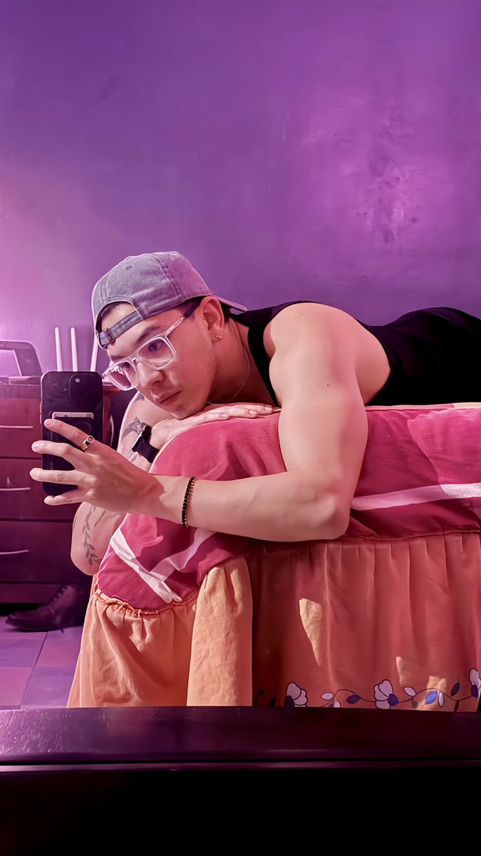 AlorNoir's tweet photo. Gpi a hacer pijamada 🥴✨

Si le das 🔁 RT y ❤️ MG te mando algo al DM 🫣🔥 https://t.co/vbfzwAXW38