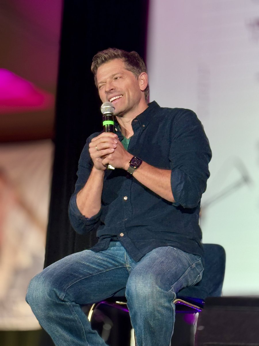 shelly6652's tweet photo. Misha!!! Part 2/4 https://t.co/YdIkyXY2vR