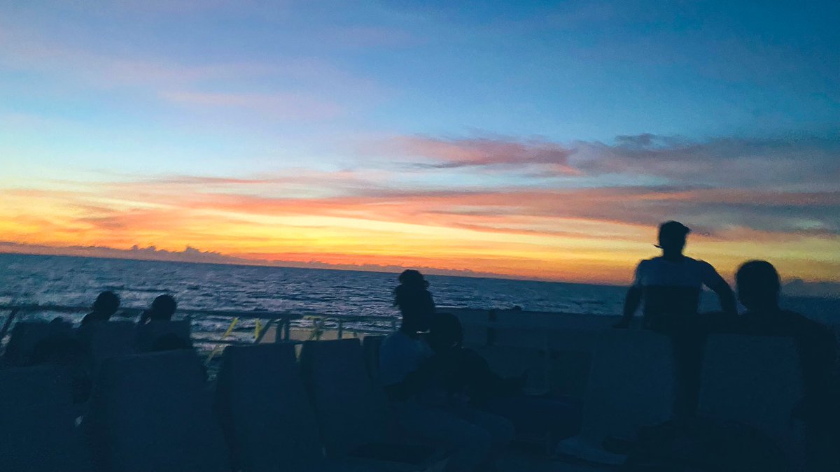 Azam_Shaddy's tweet photo. On the Waves - Amazing view
Joy knew no bounds.
First ferry ride! 🌊
#GND_149 #Grenada #Carriacou #Ferry #IslandLife #FirstFerryRide #FirstRide #UpperDeck #Joy #Amazing #Waves #Island #sunsetlover #SunsetView #NiceClick
(18/n) https://t.co/3AbDZMLuOd