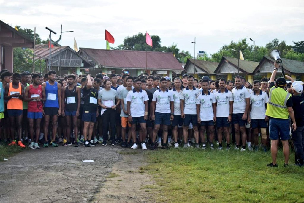 prodefkohima's tweet photo. 🇮🇳 Dimapur came alive with #Run4Green, under #NCAP on 27 Sept 2025, uniting 900+ participants across all age groups in 4 km & 8 km runs. With the ₹80,000 prize pool, the event promoted #SwachhBharat & sustainability.

🏃🏻Proudly, 113 Inf Bn (TA) RAJPUT joined in, with SRO H C Patir finishing in the top-12. 🏃‍♂️ #GreenMovement

@adgpi @easterncomd @MyGovNagaland