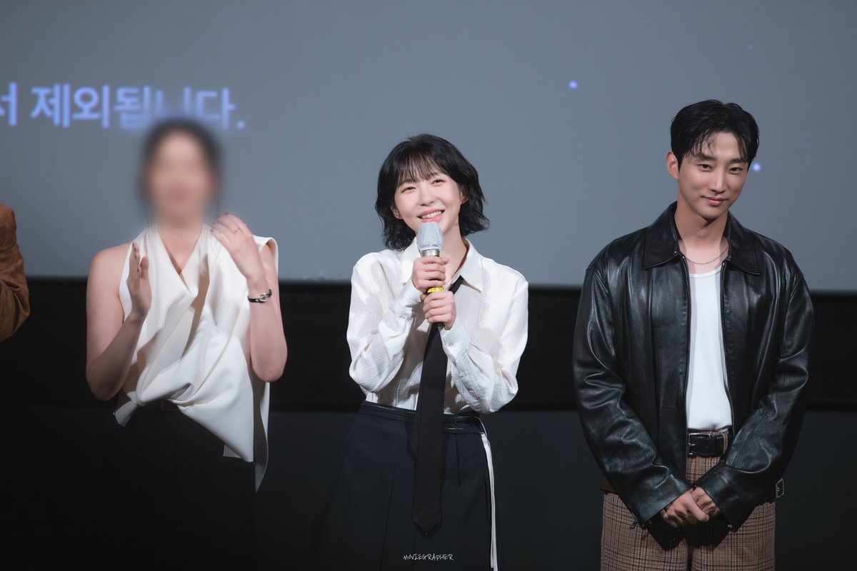 250922 오랜만에 보면 
😲 표정인게 너무 기여븜 

#착한여자부세미 
#주현영 #백혜지