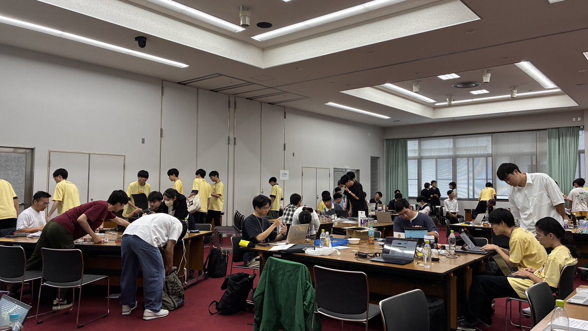 masaog's tweet image. Web x IoT メイカーズ チャレンジ PLUS in 岡山、発表まであと10分切った！ 参加者も運営も最後の準備と調整中。。。
#webiotmakers #岡山大学