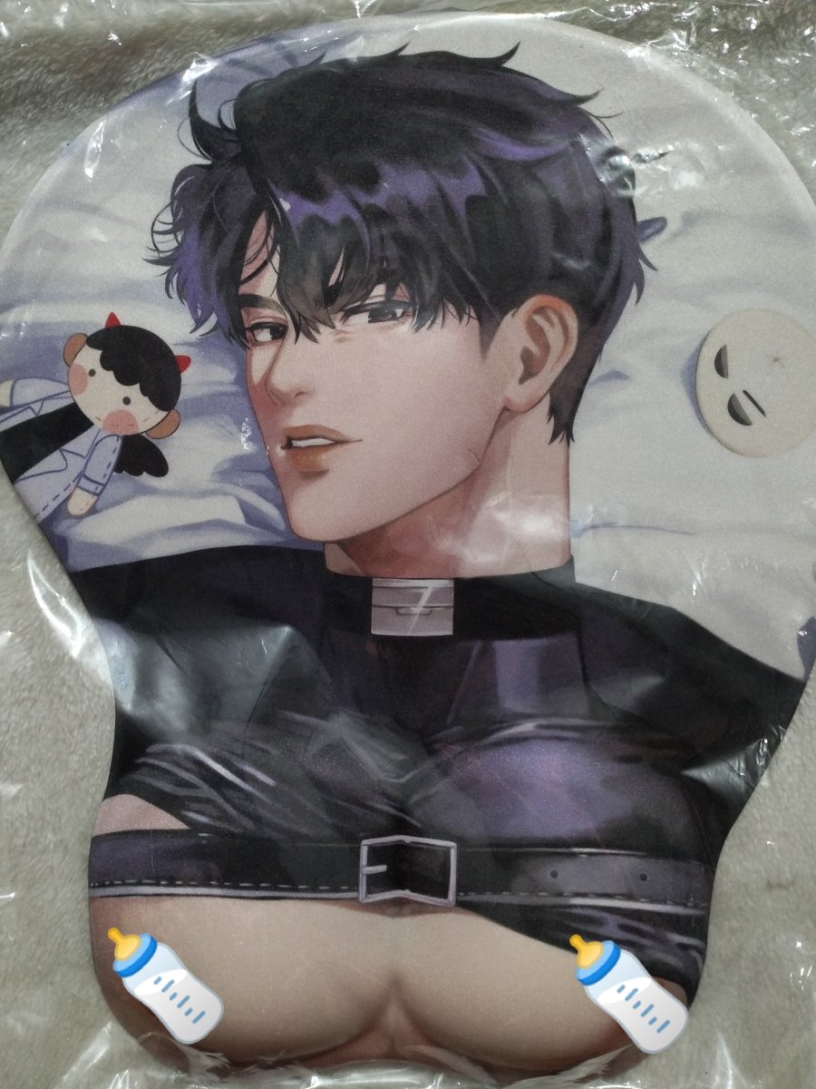 SETH9833116's tweet photo. 🎀แผ่นรองเมาส์หน่มน๊มชายจุง 🍼660 ส่งฟรี🚚✨#ตลาดนัดจอนดกชี https://t.co/WtLWTZypqw