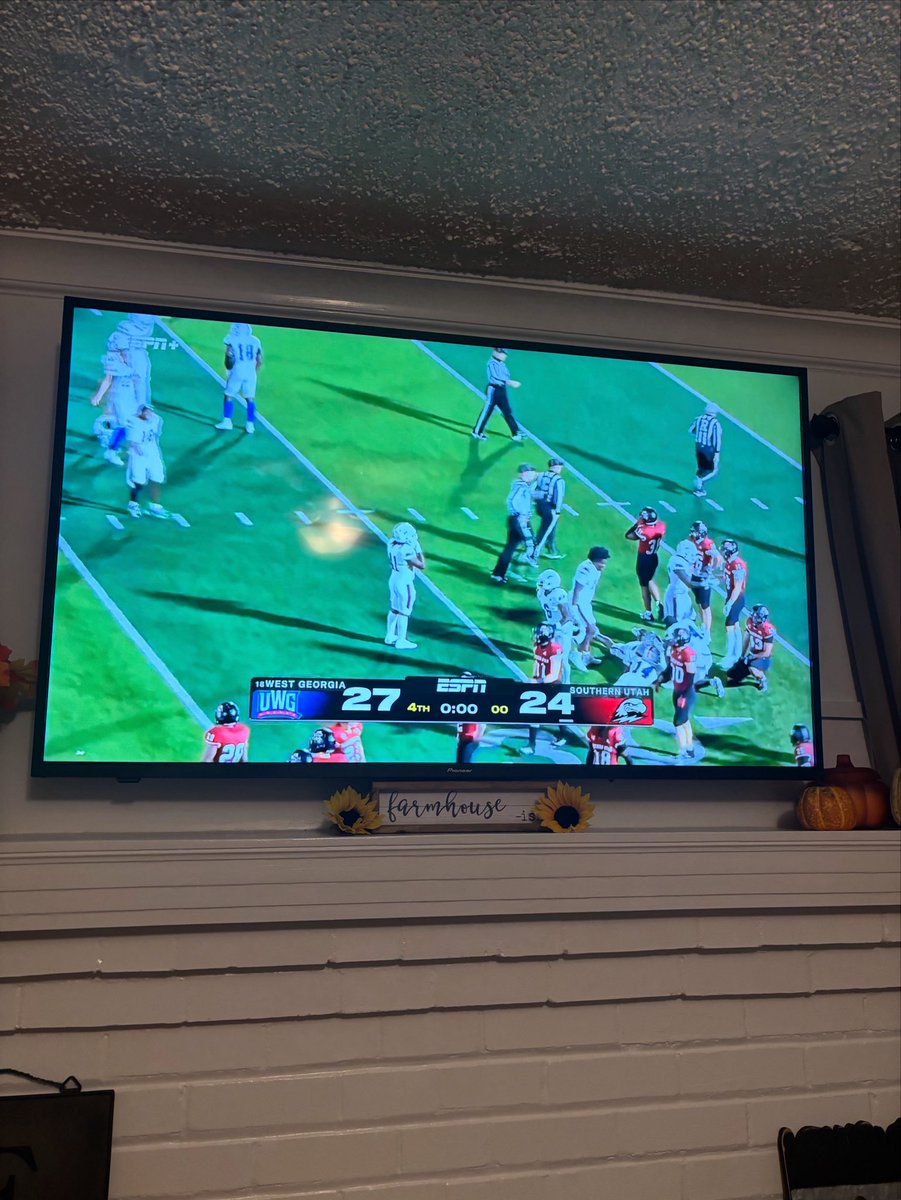 When we are on the road… 
We watch the #18 Wolves!! Heck of a win!
GO WEST! GO WOLVES!! 🐺
#BuiltForMore