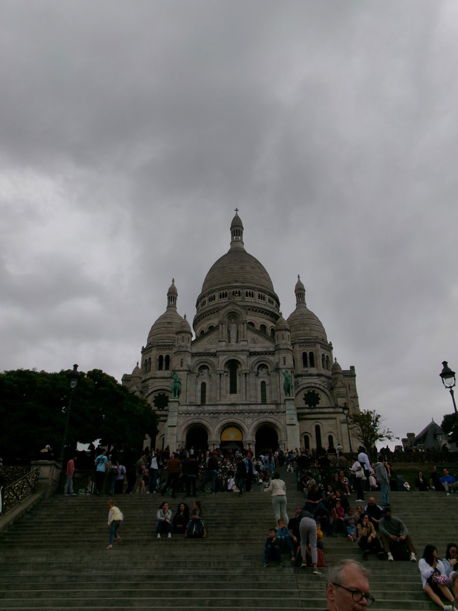 AuryDushi's tweet photo. oh Paris je t’aime https://t.co/fTJXLg3dV8