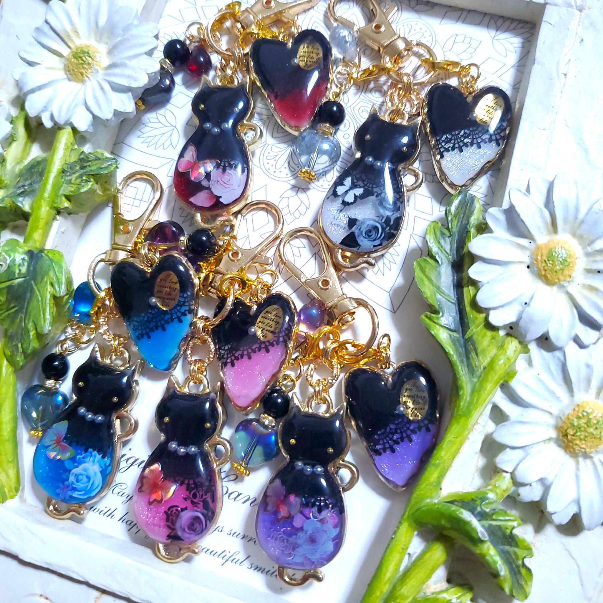 ୨୧⑅*様お取り置きです。Ｎｏ．497 キーホルダー ペンダント レジン 猫 940c134781c9b872a8b0f5009ae294
