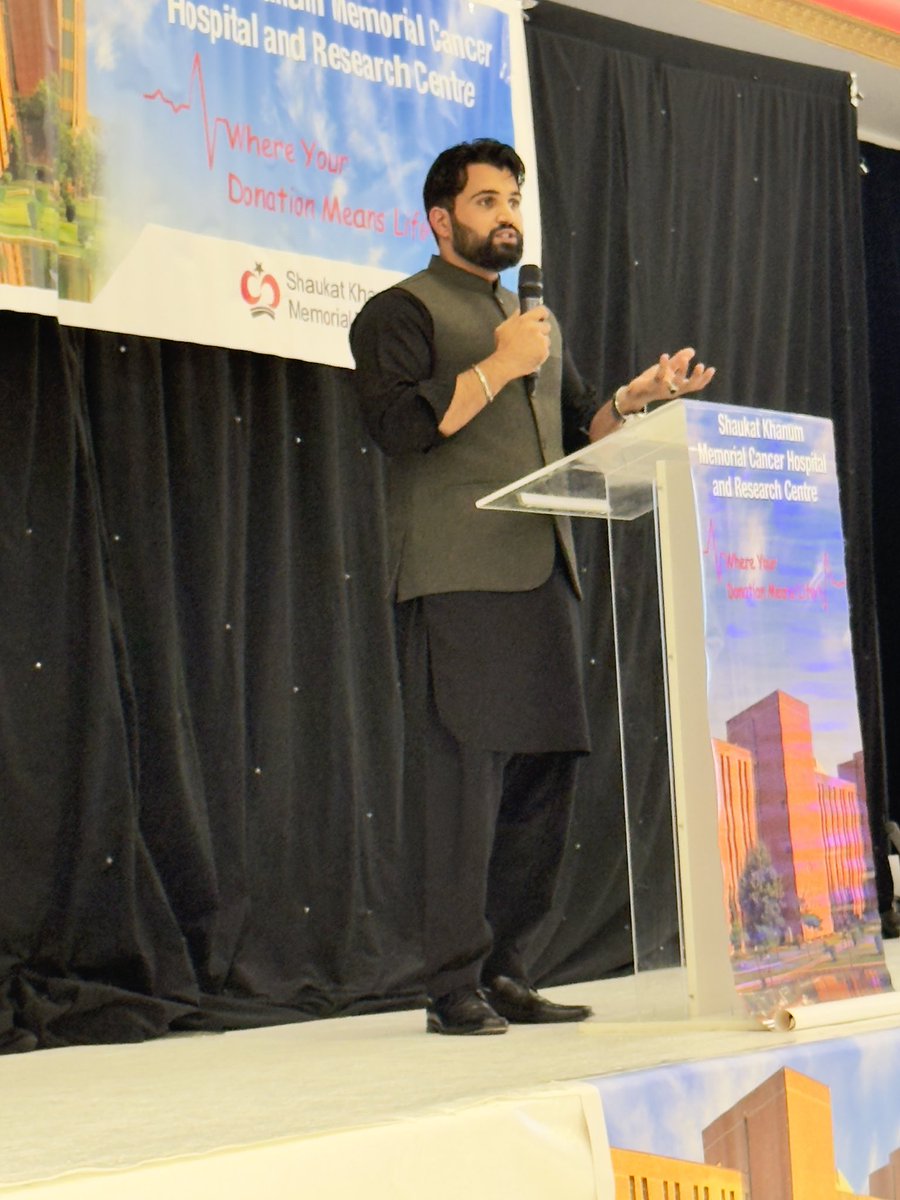 الحمداللہ آج  ”Paris France “ شوکت خانم کینسر ہاسپیٹل کے لیے ڈونیشن اکھٹی کرنا میرے لیے فخر کی بات ہے ، اللہ عمران خان کو زندگی دے اور جلد رہائ نصیب کرے ۔ 
پیرس فرانس کے ان تمام دوستوں کا دل سے شکریہ جنہوں نے شرکت اختیار کی اور آج کروڑوں روپے شوکت خانم کو دیے ،
عمران خان زندہ باد