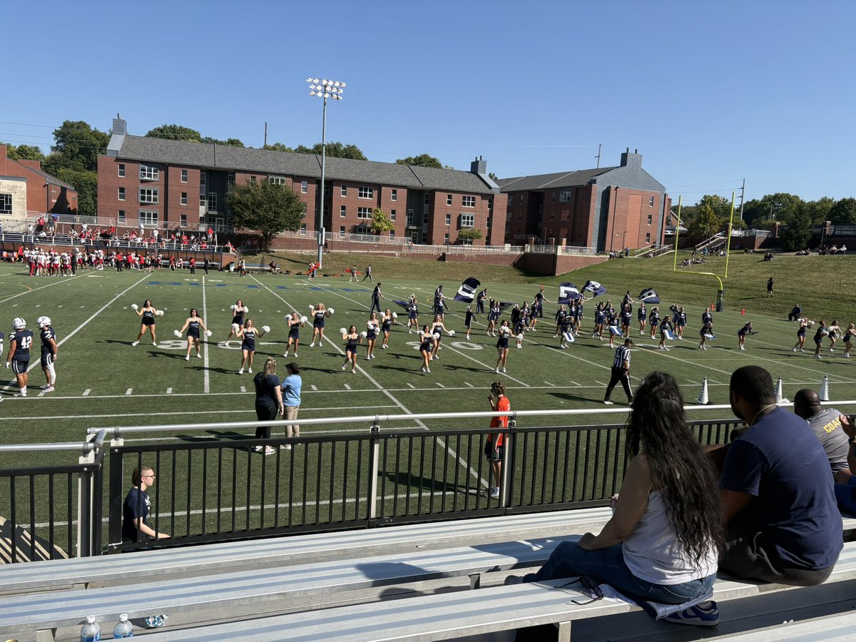 Had a great time at Butler game day! Thank you <a href="/LukeShivelyBU/">Coach Luke Shively</a> for having me back! Great to see Butler get the win!
<a href="/HSphire/">Coach Hayden Sphire</a> 
<a href="/HighlandsFB/">Highlands Football</a>