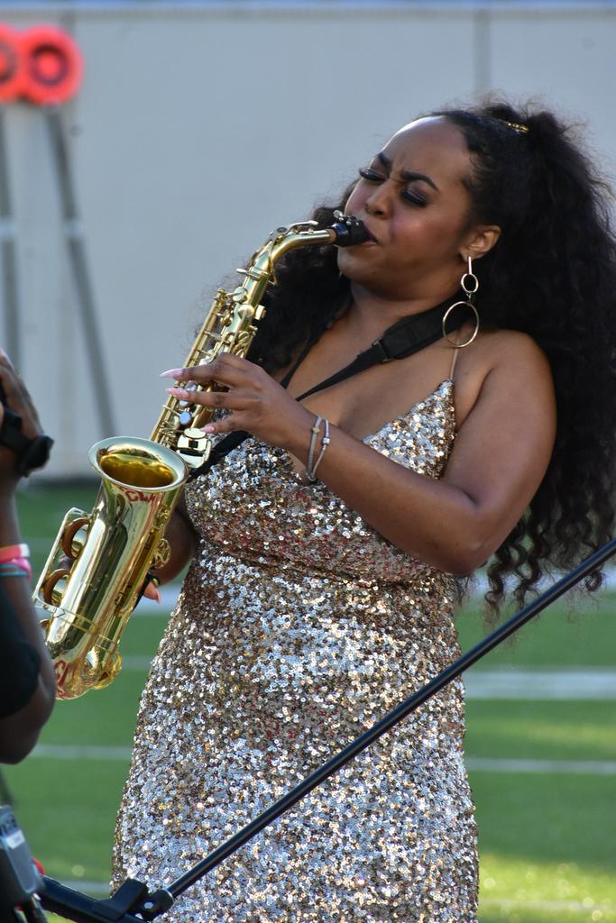End first quarter
<a href="/UAPBLionsFB/">𝐆𝐨𝐥𝐝𝐞𝐧 𝐋𝐢𝐨𝐧𝐬 𝐅𝐨𝐨𝐭𝐛𝐚𝐥𝐥 🏈</a> 3
<a href="/AlcornStateU/">Alcorn State</a> 6
