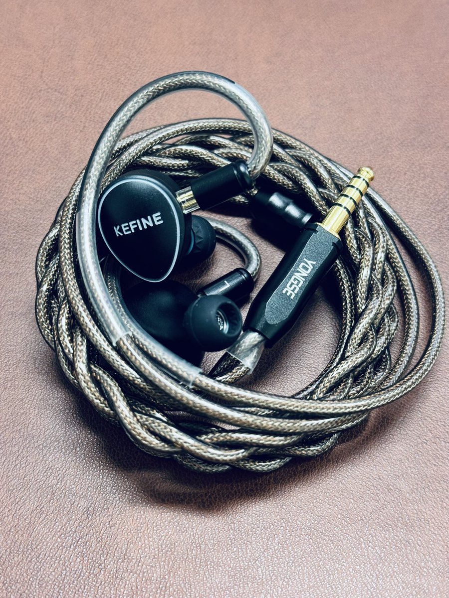 blacknoise tweet media