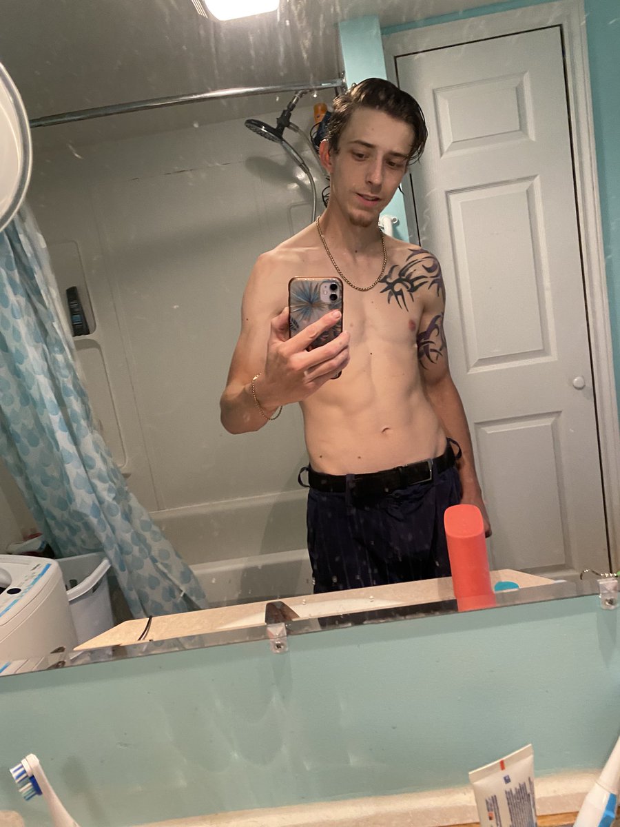 Dgoods2000's tweet photo. Tell me what you think 😉 https://t.co/SfXThBMeMx