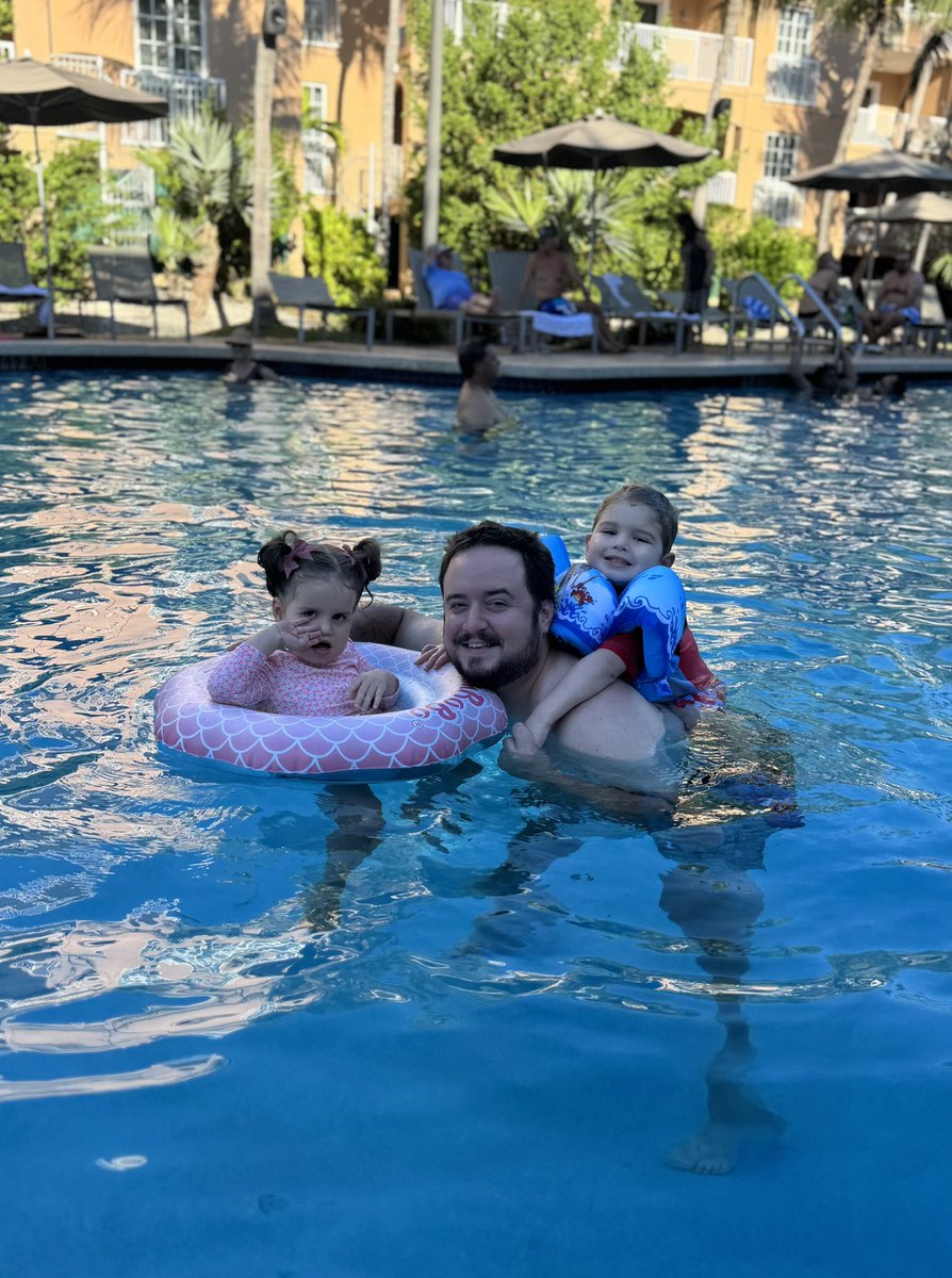 Today was a perfect family day in Key West. 🩵