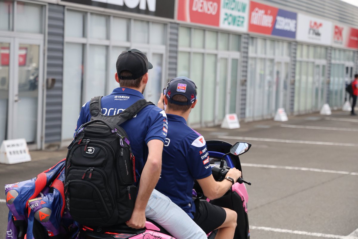taro18777's tweet image. ジャックさんww

#MotoGP2025
#MotoGP2025日本GP 🇯🇵
#ジャックミラー
#プリマプラマックYAMAHA
