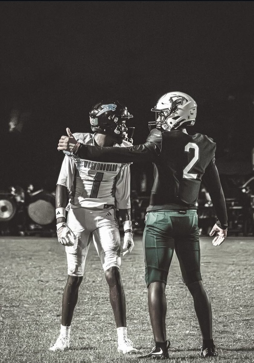 MIDSEASON 

COME GET YOUR FUTURE CB1 coach!

hudl.com/v/2Smj4X