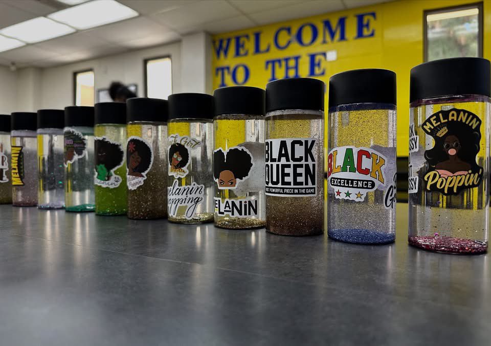 DSTBakersfield's tweet image. Our first Delta GEMS meeting was filled with excitement, sisterhood, &amp;amp; creativity. The young ladies created their own Calming Jars to remind us of the importance of self-care, mindfulness, and finding peace in the middle of life’s busy moments. #DeltaGEMS