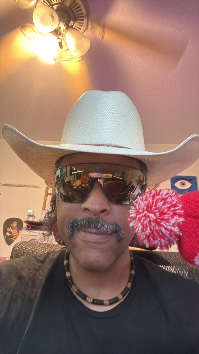 iamwanzjr's tweet photo. I’m streaming right now @ https://t.co/eqIdEU0Zbe #cowboyup #subsaturday https://t.co/DSCnhPdkZ9