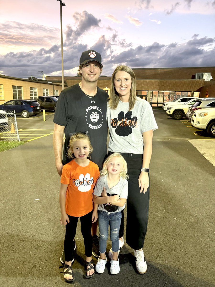 armstrongc227's tweet image. Excited to be part of the Powell family. Go Panthers!