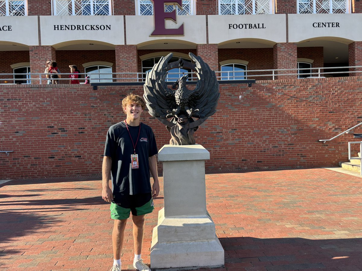 Big thanks to <a href="/CoachHarris20/">Coach Harris</a> for the opportunity to come out and see a game at <a href="/ElonFootball/">Elon Football</a>

<a href="/CaryCoaching/">Coach Coleman Tyrance</a>