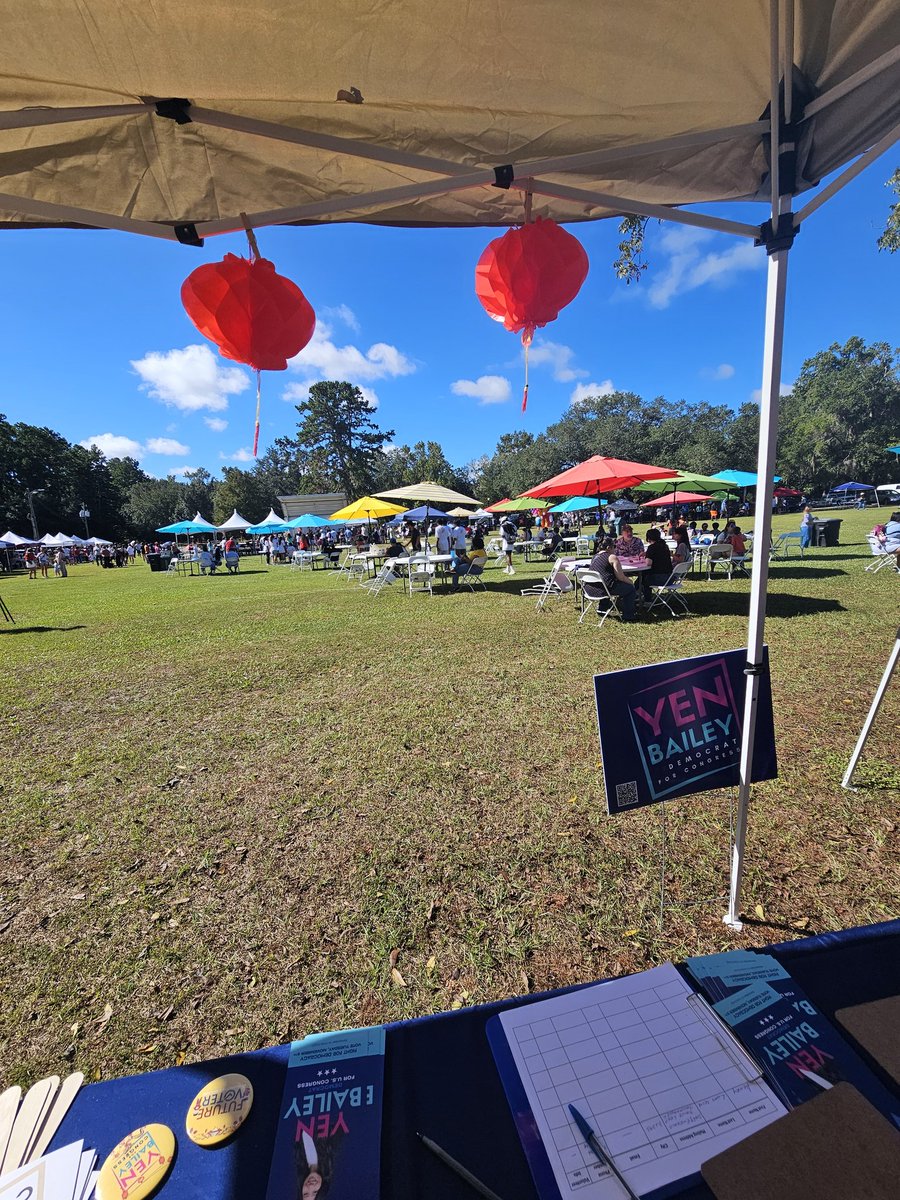 Big day at the Experience Asia Festival! 🌏✨ We spoke with hundreds of Dem, GOP, &amp; Independent voters who are ready for change. Collected hundreds of petitions &amp; signed up pages of new volunteers. Momentum is building! 💪📋 #TeamYen #NorthFlorida