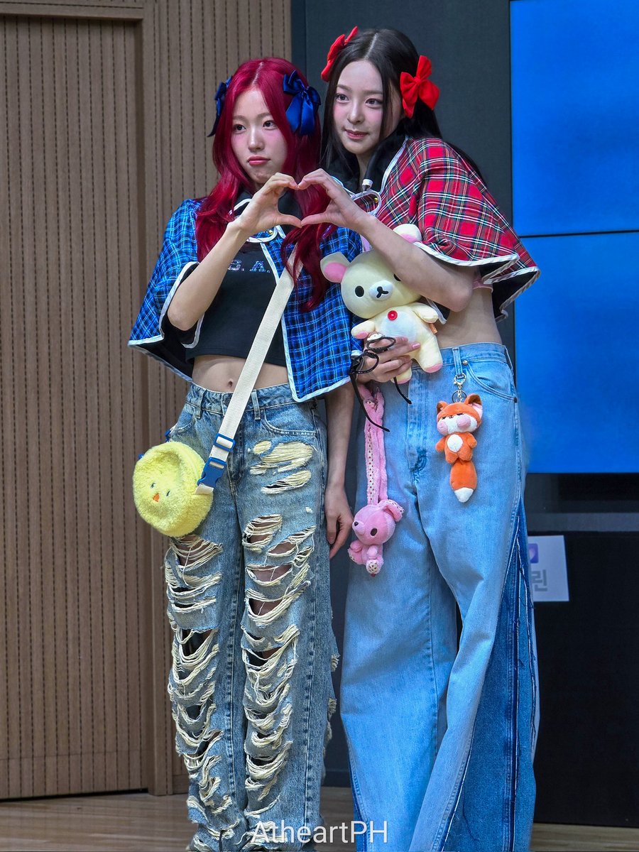 Atheart_X's tweet image. (앳하트) Atheart the Eldest and the Youngest 
Arin and Nahyun 💚
#AtHeart 
#plotwist
#앗하트