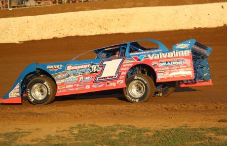 RichardAllenMSR's tweet photo. .@bsheppb5 was quickest in @lucasdirt Group B qualifying at Brownstown
#Jackson100 l #DirtLM https://t.co/Zwcc5AcKKr
