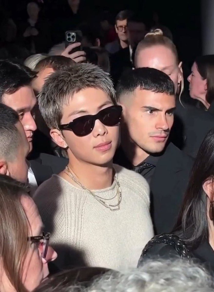 ビジュいいどころの騒ぎじゃない
ビジュアルの限界突破してる

#RMxBottegaVeneta