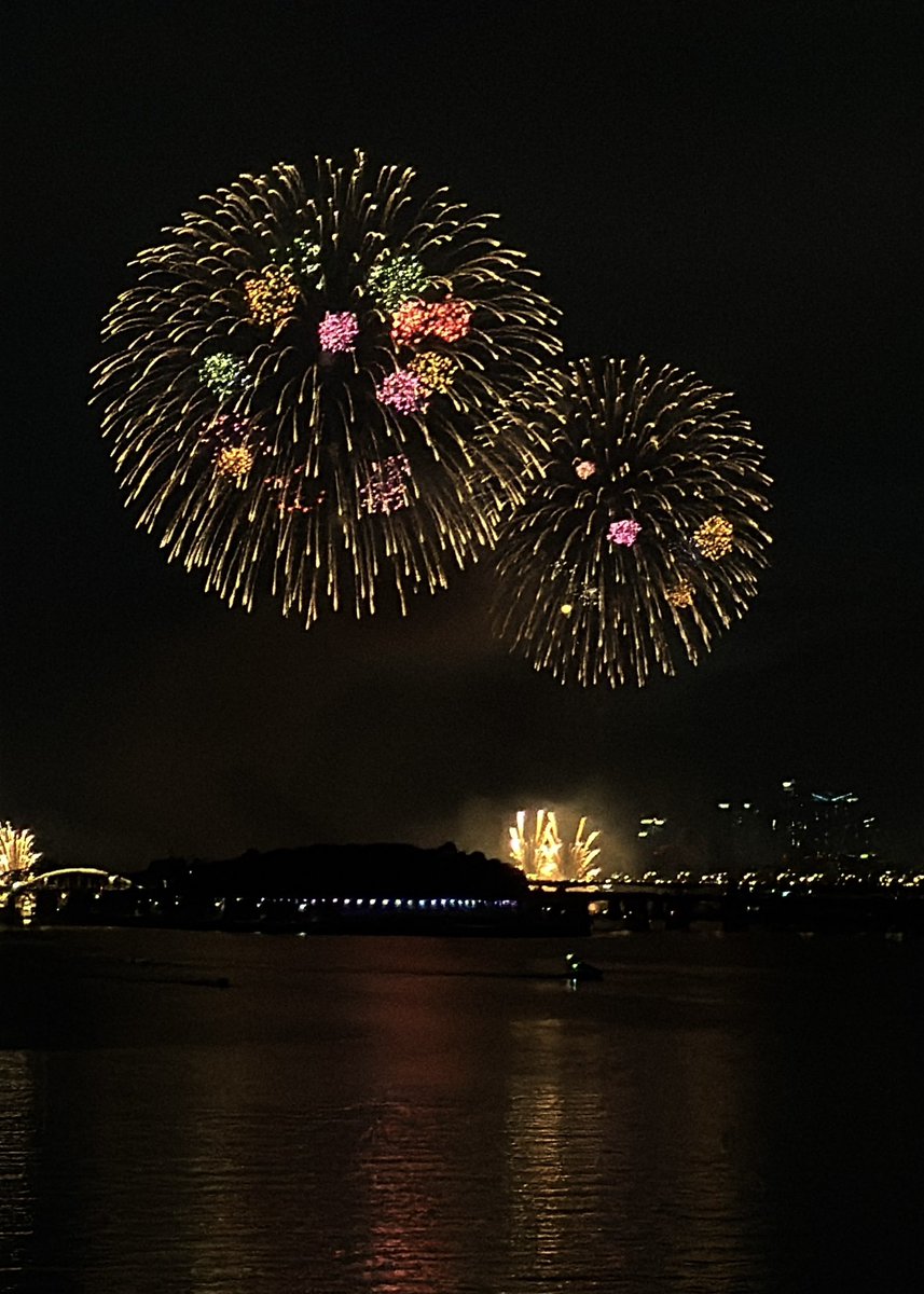 주말이 왜이리 바뻐