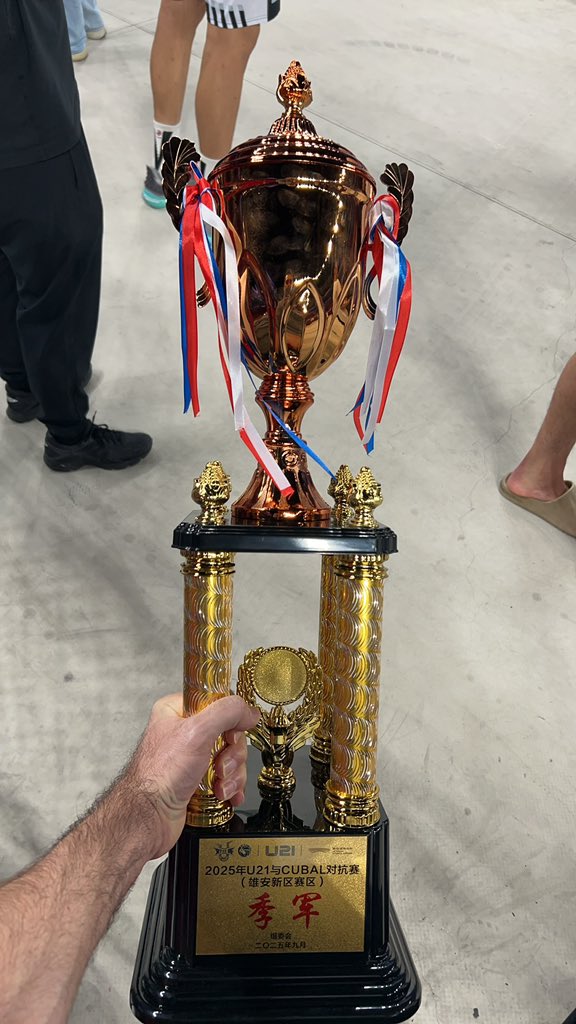 CoachOYebra's tweet image. “Winning isn't a sprint; it's a marathon of steps toward the right direction.”
It hasn’t been easy to adopt that mentality. I insist on waking up every day, and I am obsessed with improvement.
Another milestone for this group:
BRONZE MEDAL 🥉 💪🏻
2025 U21 / CUBAL Match in Xiongan.