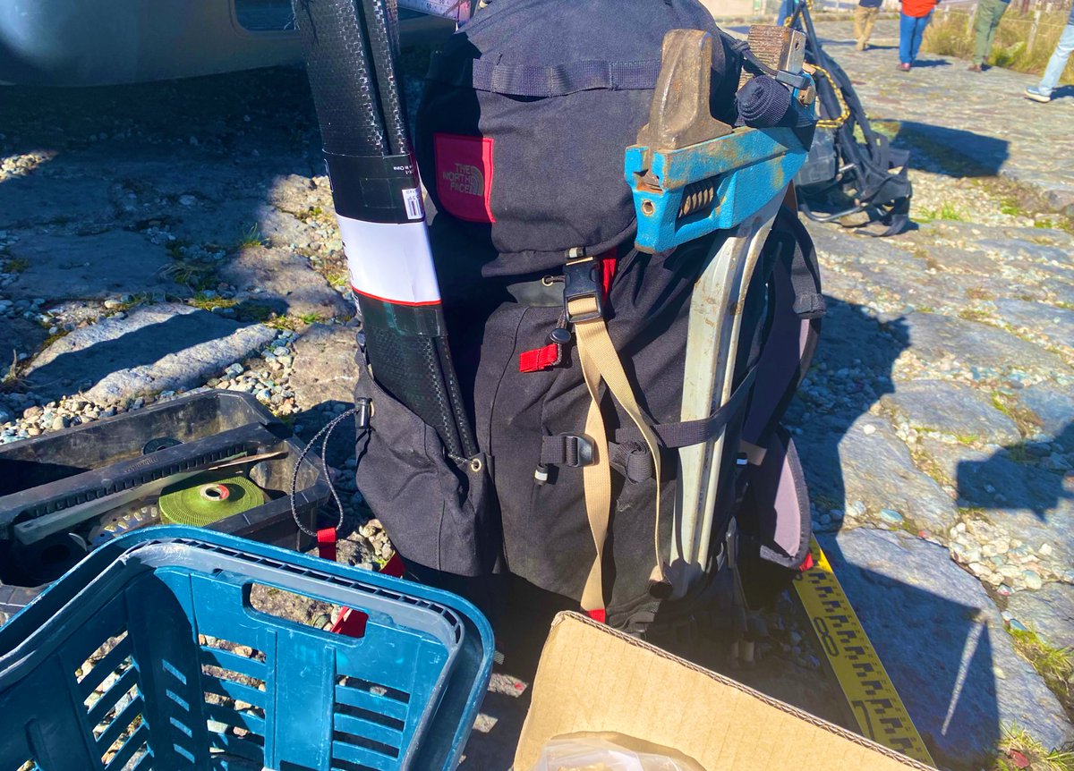 shiganaisuidoya's tweet image. 標高2300mでの設備屋さん仕様は何でもなくこれで行きます。

#thenorthface
#neverstopexploring