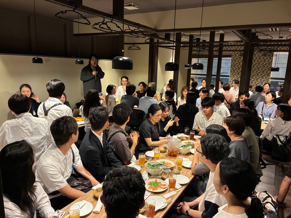 JSET_Wakamono's tweet photo. JSETワカモノ飲み会にご参加いただいた皆様、ありがとうございました！
昨夜は約100名の方にご参加いただきました。
皆様にとって素敵な時間となっていたら大変嬉しいです😊

次回開催につきましても決まり次第、FacebookやXでお知らせいたします。
また来年度お会いしましょう！ https://t.co/ByFnbatQ9w