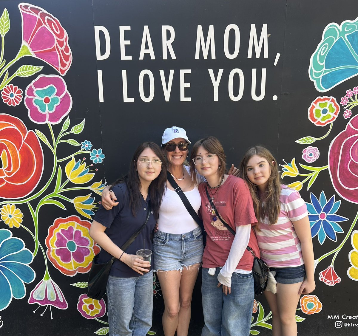 Andi Meadows/Adrienne Young tweet media