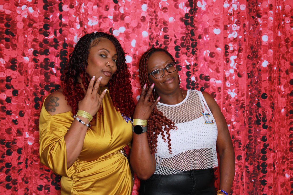SheKnowsSports's tweet photo. Glamorous in goldβ¦ πππ
Kappa Alpha Psiβs CBC Weekend Reception. A time was certainly had Friday night πππ€β€οΈ
#CBC2025 #CBCWeekend #IndyLuv https://t.co/Hak8TNlMk5