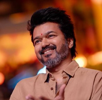 iamkrrishtandan's tweet image. We Stand with Thalapathy Vijay. I&apos;ll Follow back everyone who likes this tweet and follows me ❤️

#TVKVijay ✊#Karur #thalapathivijay