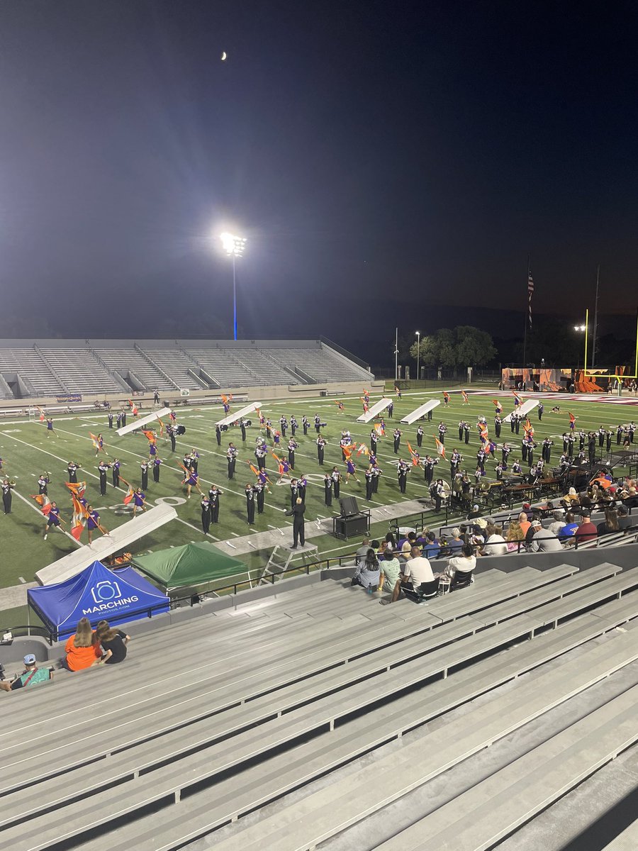 HEB Marching 🎶 tweet media