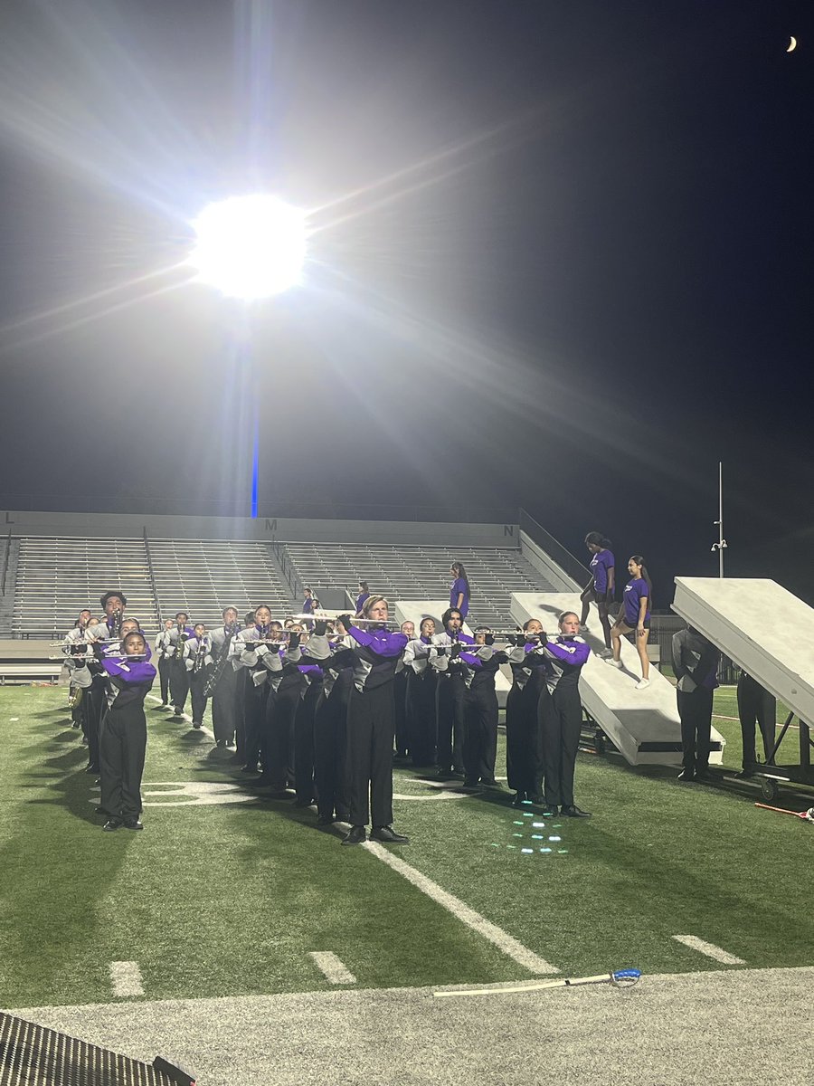 HEB Marching 🎶 tweet media