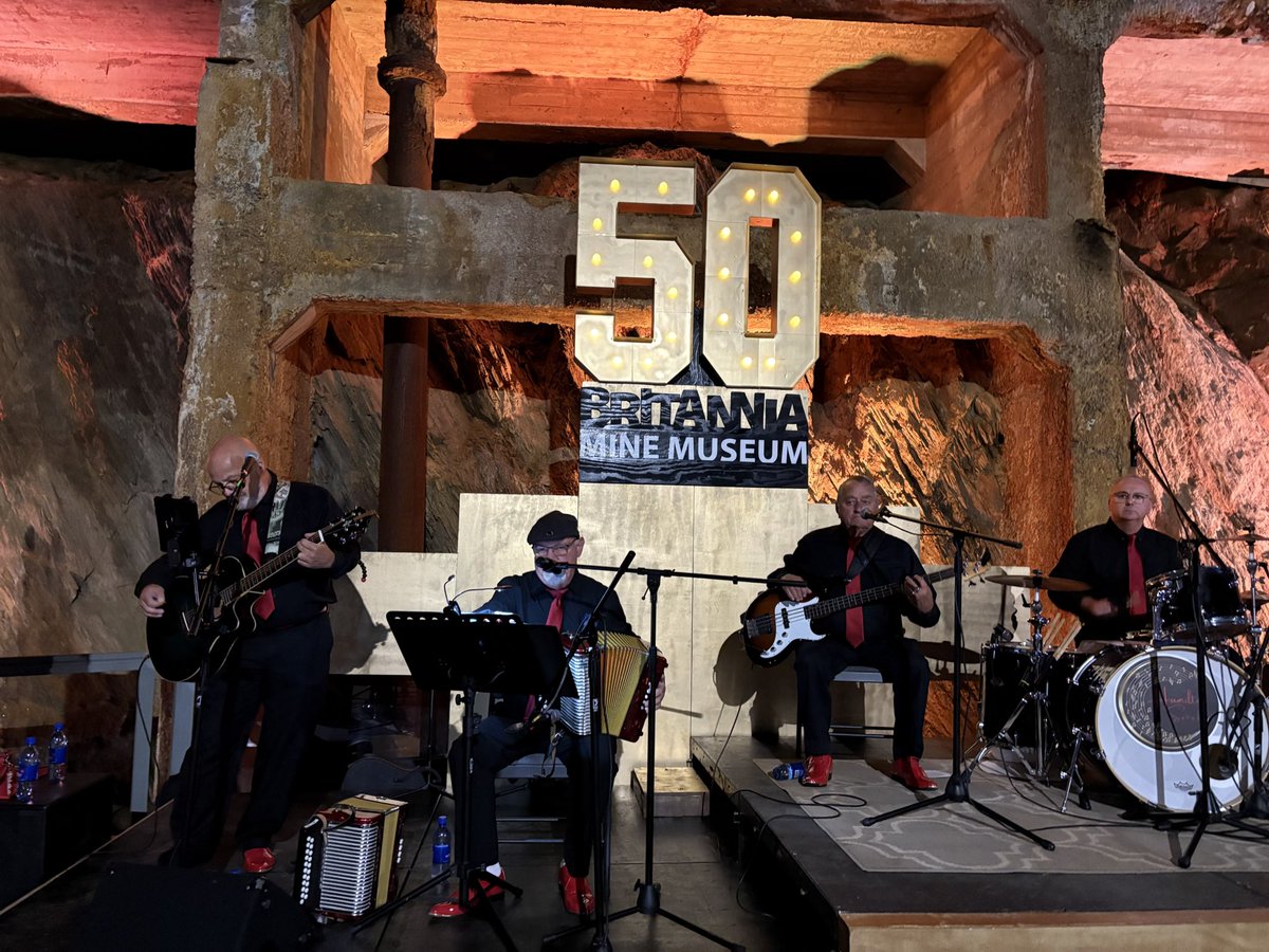 @hamiltonsound performing #UndergroundEchoes at @BritanniaMineMuseum #50thanniversay