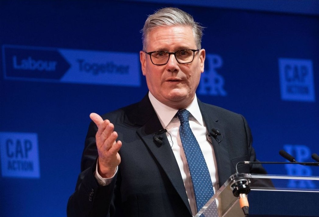 "A petition calling on the Government to reject digital ID cards has hit two million signatures within 48 hours." Dailystar

dailystar.co.uk/news/latest-ne…