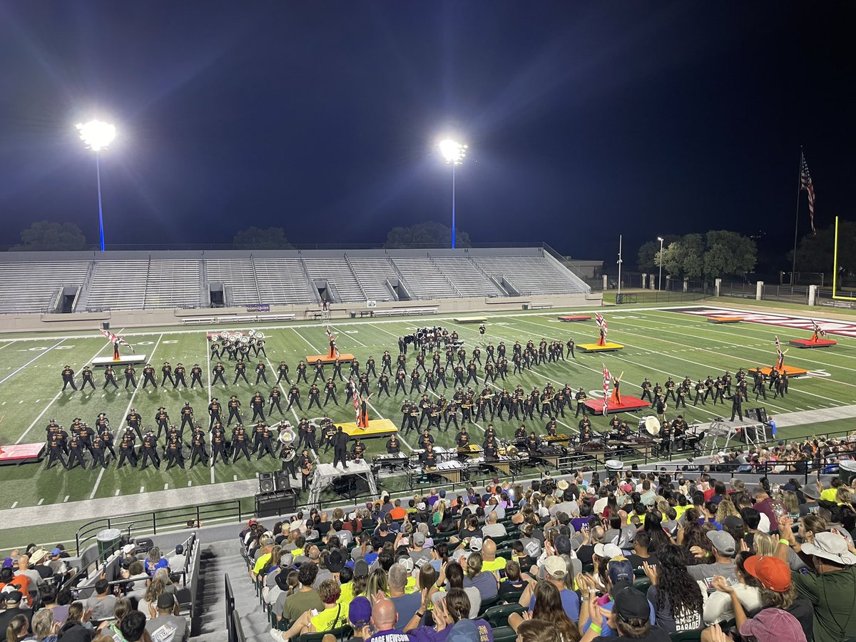 HEB Marching 🎶 tweet media