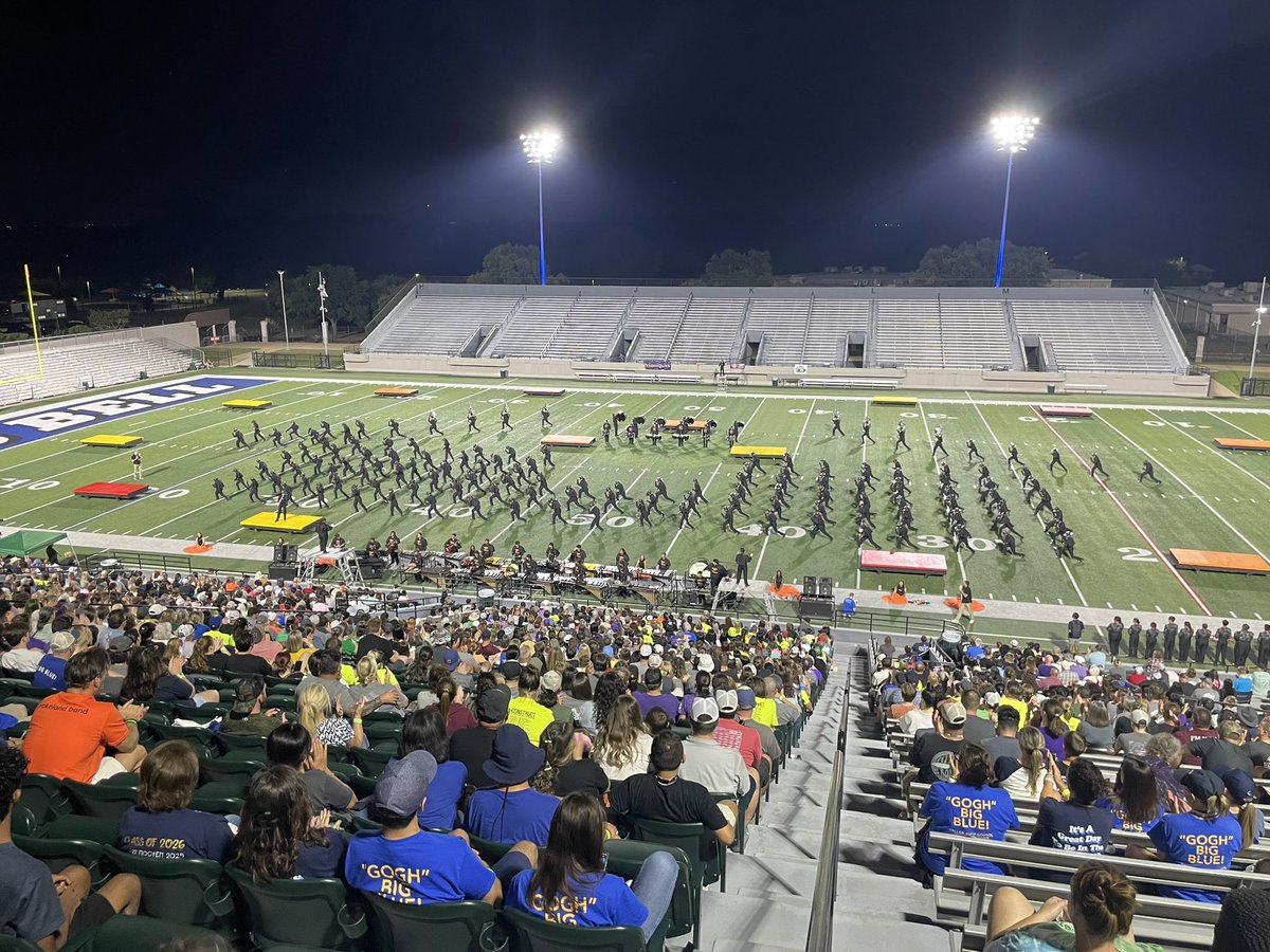 HEB Marching 🎶 tweet media