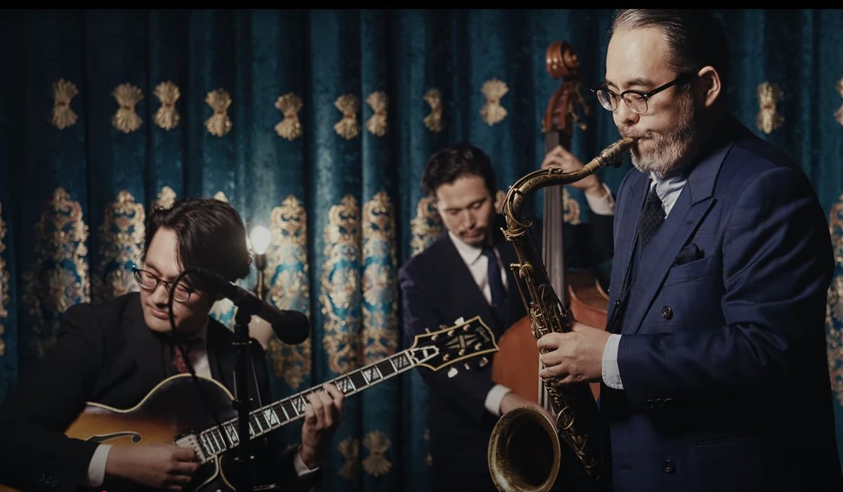 ☆憧れのテナーマン上野まことさん(ts)とのコラボ動画第２弾！ベースは新井健太郎さん。ぜひご覧ください！

"I'll Be Seeing You"↓
youtu.be/xgNkMwCh_BE?si…

第１弾はこちら↓
"All Too Soon"
youtube.com/watch?v=SNZkod…

#ジャズ