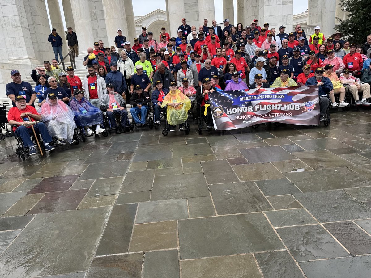 HonorFlightRI tweet media