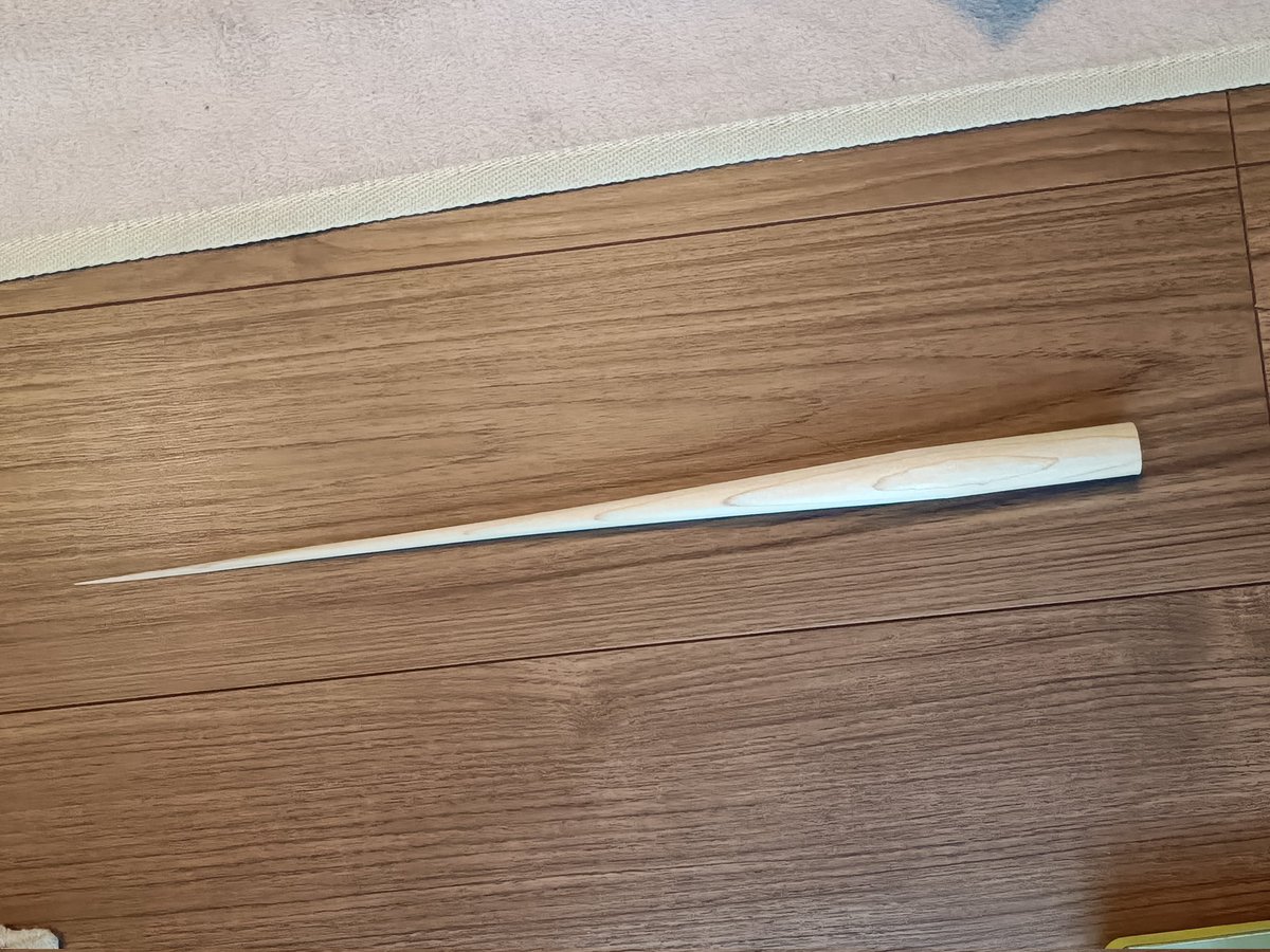友達がめっちゃ細いバチ作ったwww